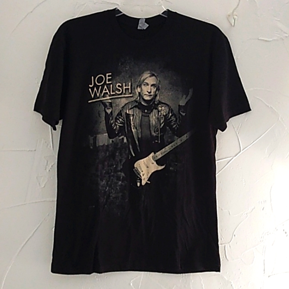 Joe Walsh 2012 Concert Tour T Shirt  Men's Size Large Cotton‎ Black Crew Neck